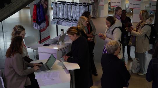 Klik voor een vergroting