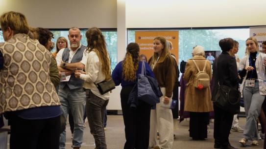 Klik voor een vergroting