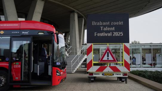 Klik voor een vergroting